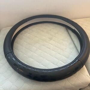 Black leopard print steering wheel cover 14 1/4”